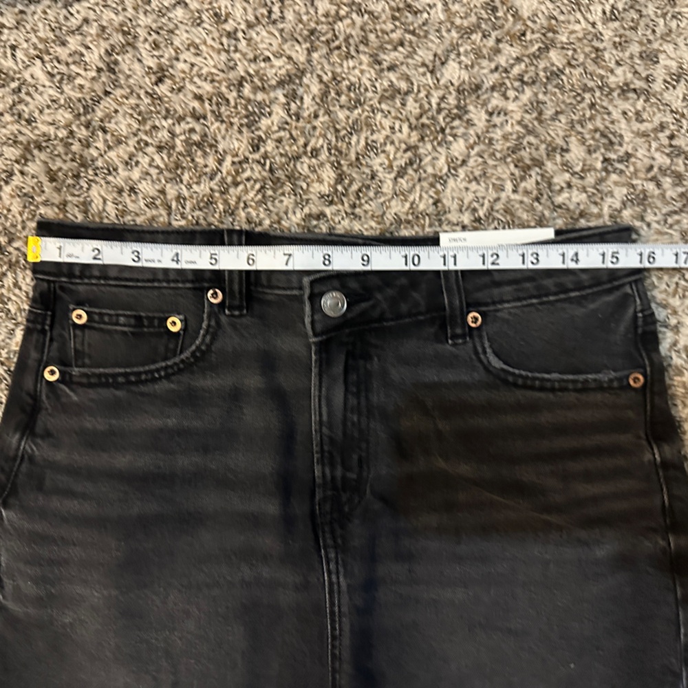 American Eagle Women’s Black Denim Mini Skirt - Size: 8 - Picture 5 of 6